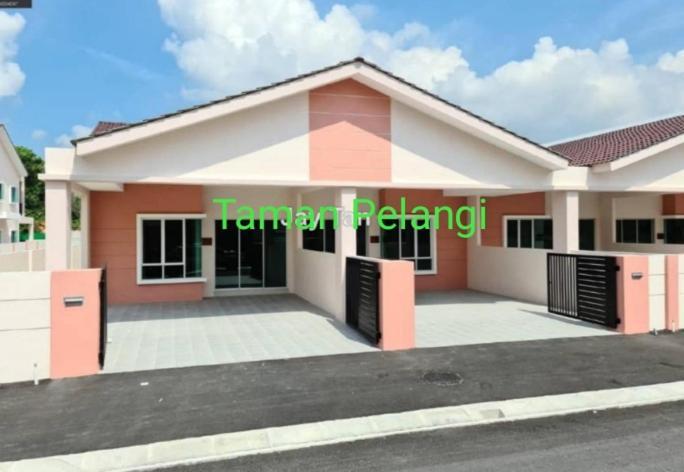 QC homestay Pusing Luaran gambar