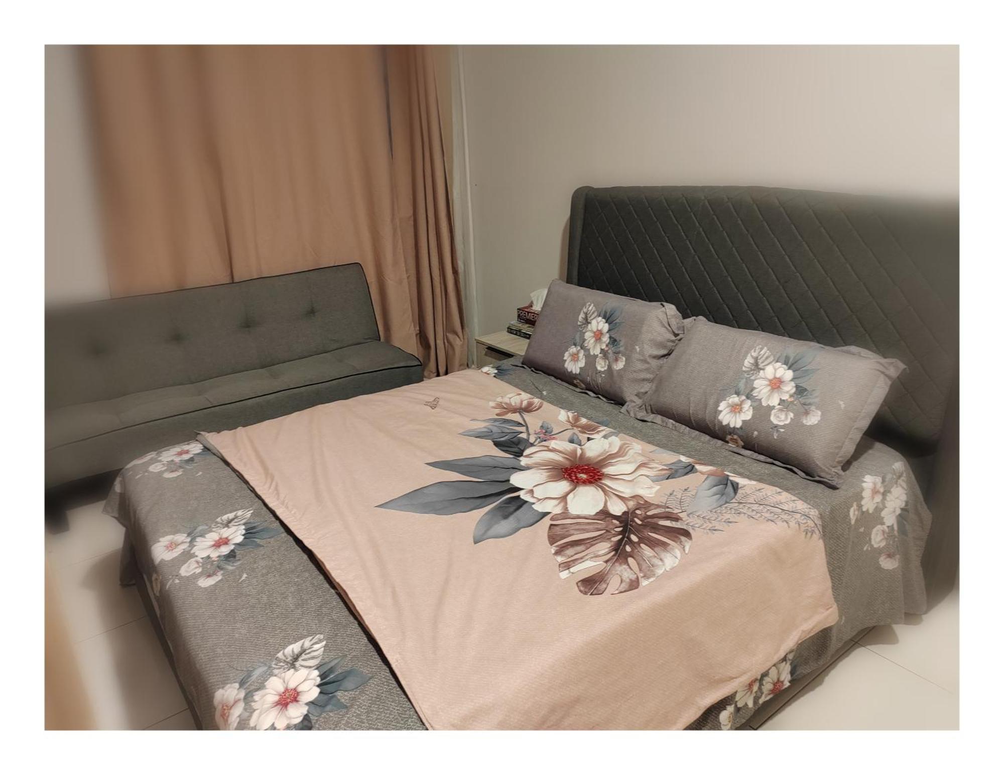 QC homestay Pusing Luaran gambar